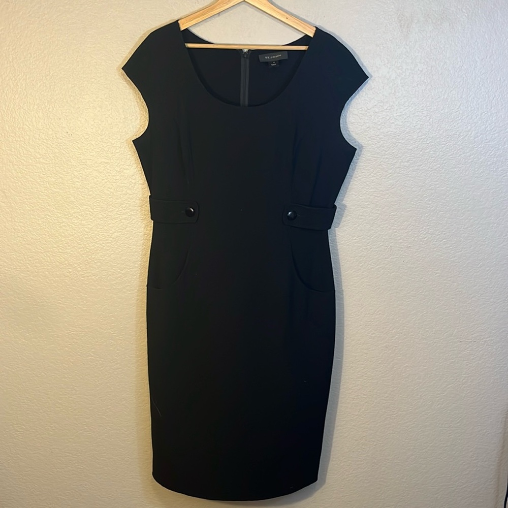 ST JOHN Short Sleeveless Dress Womens 10 Peplum Pure Wool Quite Luxury Elegant